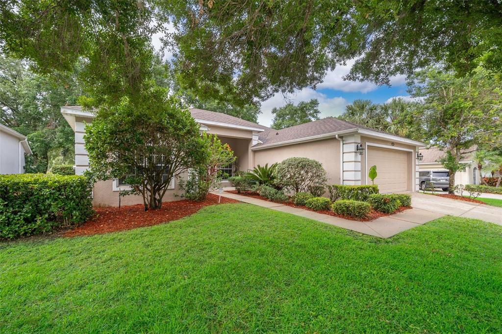 3843 Beacon Ridge Way Clermont, FL 34711 - Photo 2 of 30 Gallery Image 2