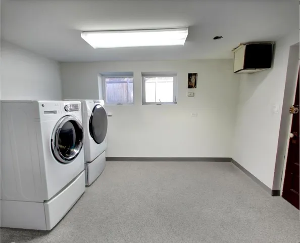 a view of a house with swimming pool