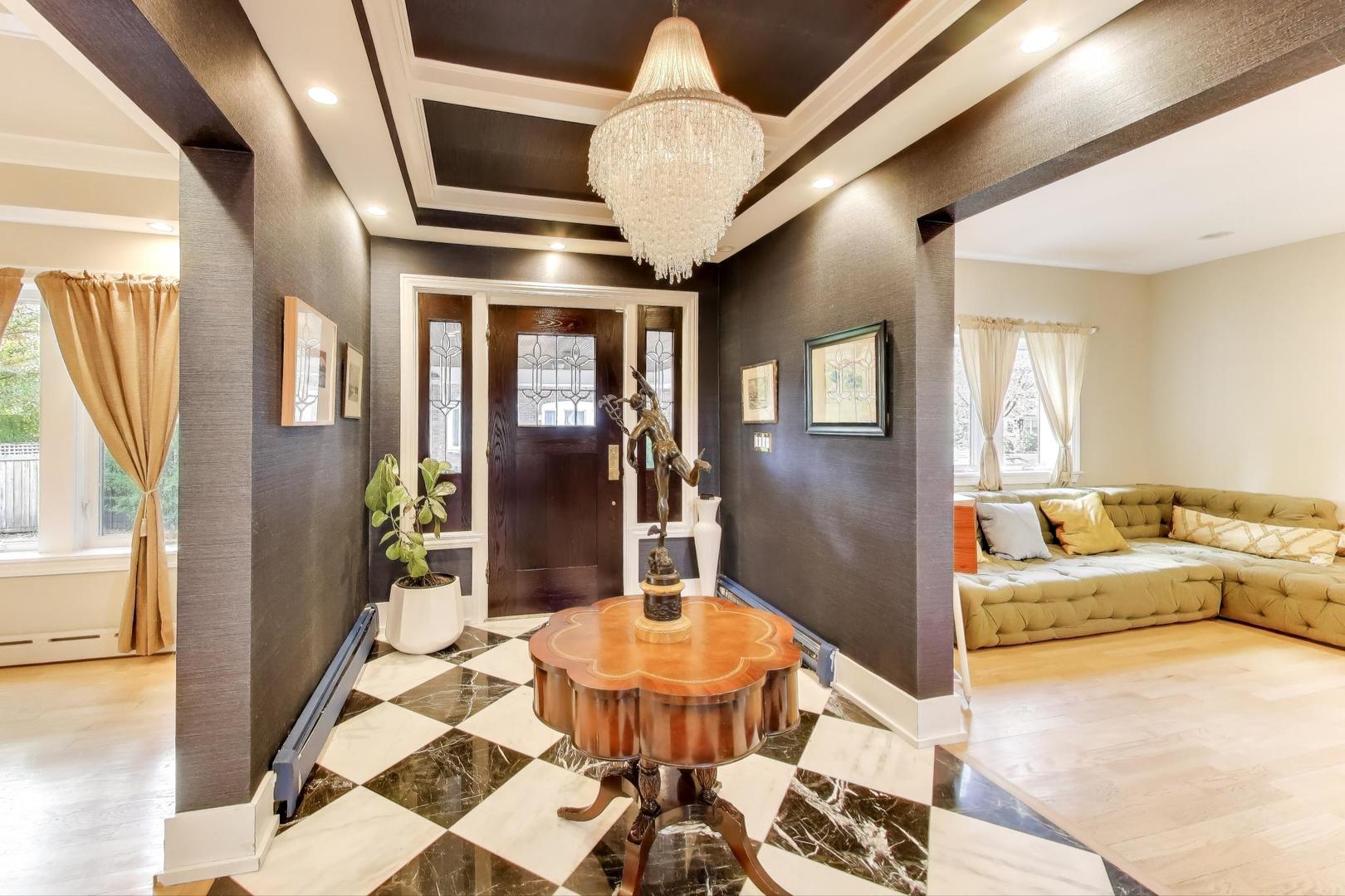 823 Jackson Avenue River Forest, IL 60305 - Photo 5 of 60