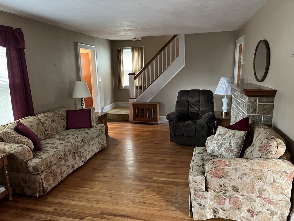 57 Fresno Street Springfield, MA 01104 - Photo 17 of 24 Gallery Image 17