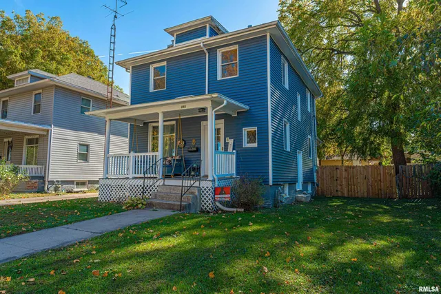 $150,000 | 455 8th Street, Lincoln, IL 62656