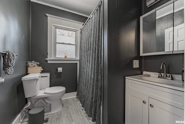 $150,000 | 455 8th Street, Lincoln, IL 62656