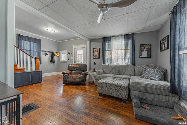 $150,000 | 455 8th Street, Lincoln, IL 62656