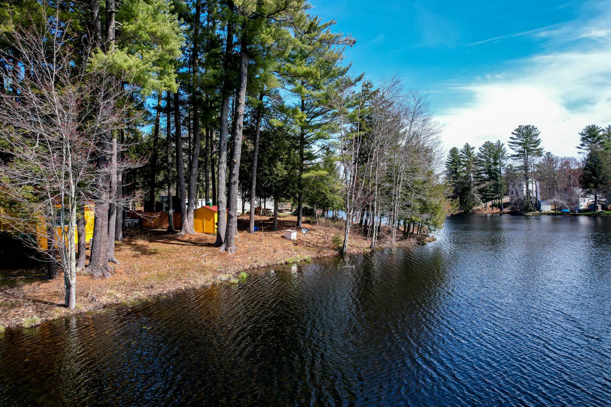 18 Holt Road Deerfield, NH 03037 - Photo 3 of 28