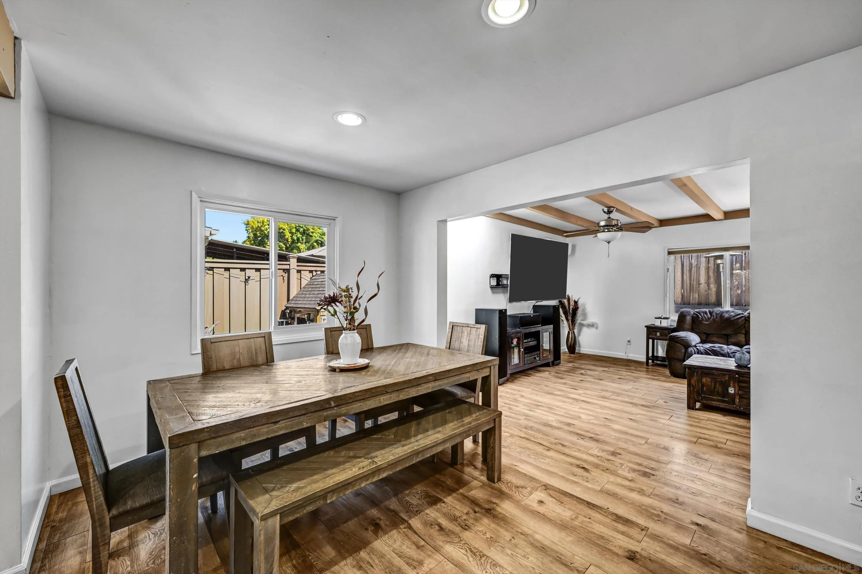 13145-47 Carriage Road Poway, CA 92064 - Photo 8 of 29 Gallery Image 8