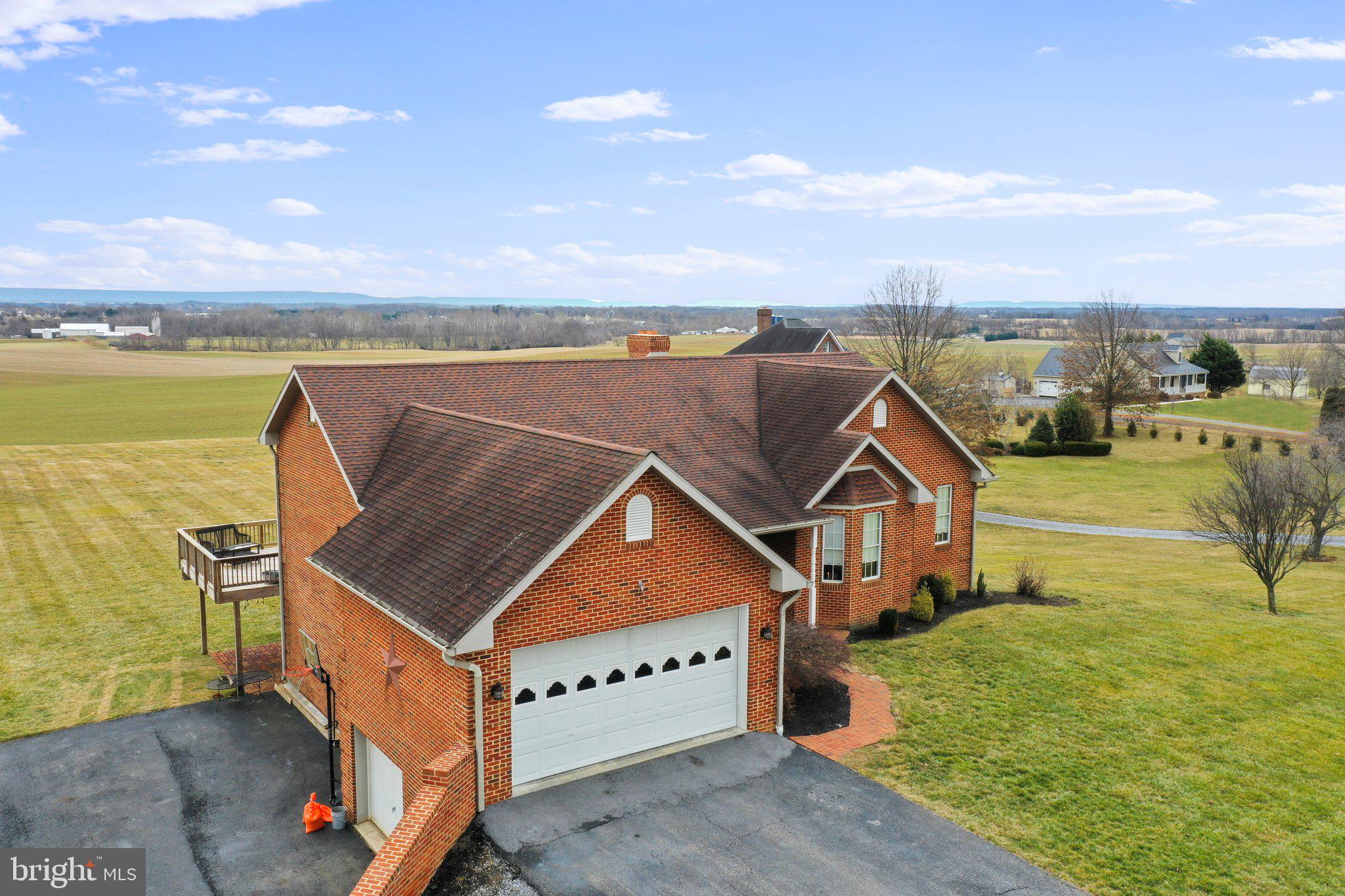 11907 Ashton Road Clear Spring, MD 21722 - Photo 5 of 62 Gallery Image 5