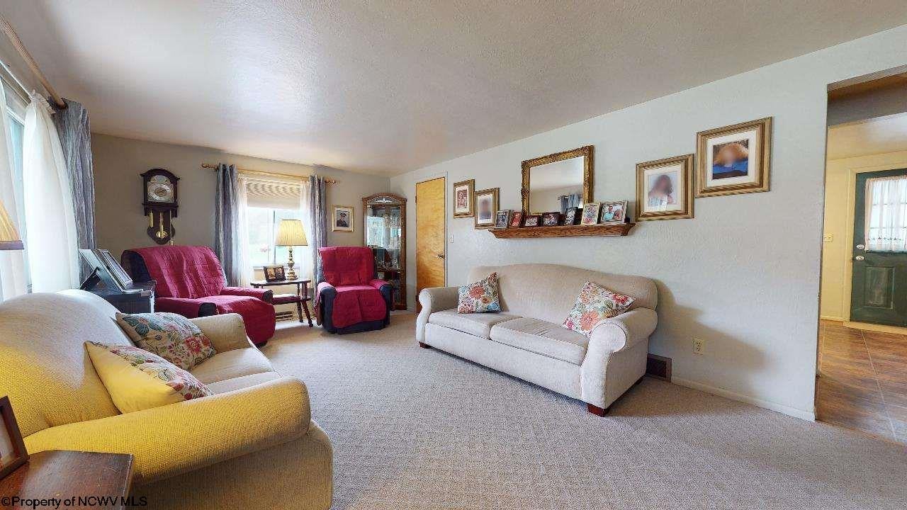 182 Holbert Road Fairmont, WV 26554 - Photo 7 of 20 Gallery Image 7