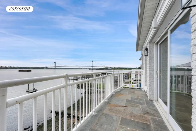 $1,899,000 | 4 Angelas Place | Throgs Neck