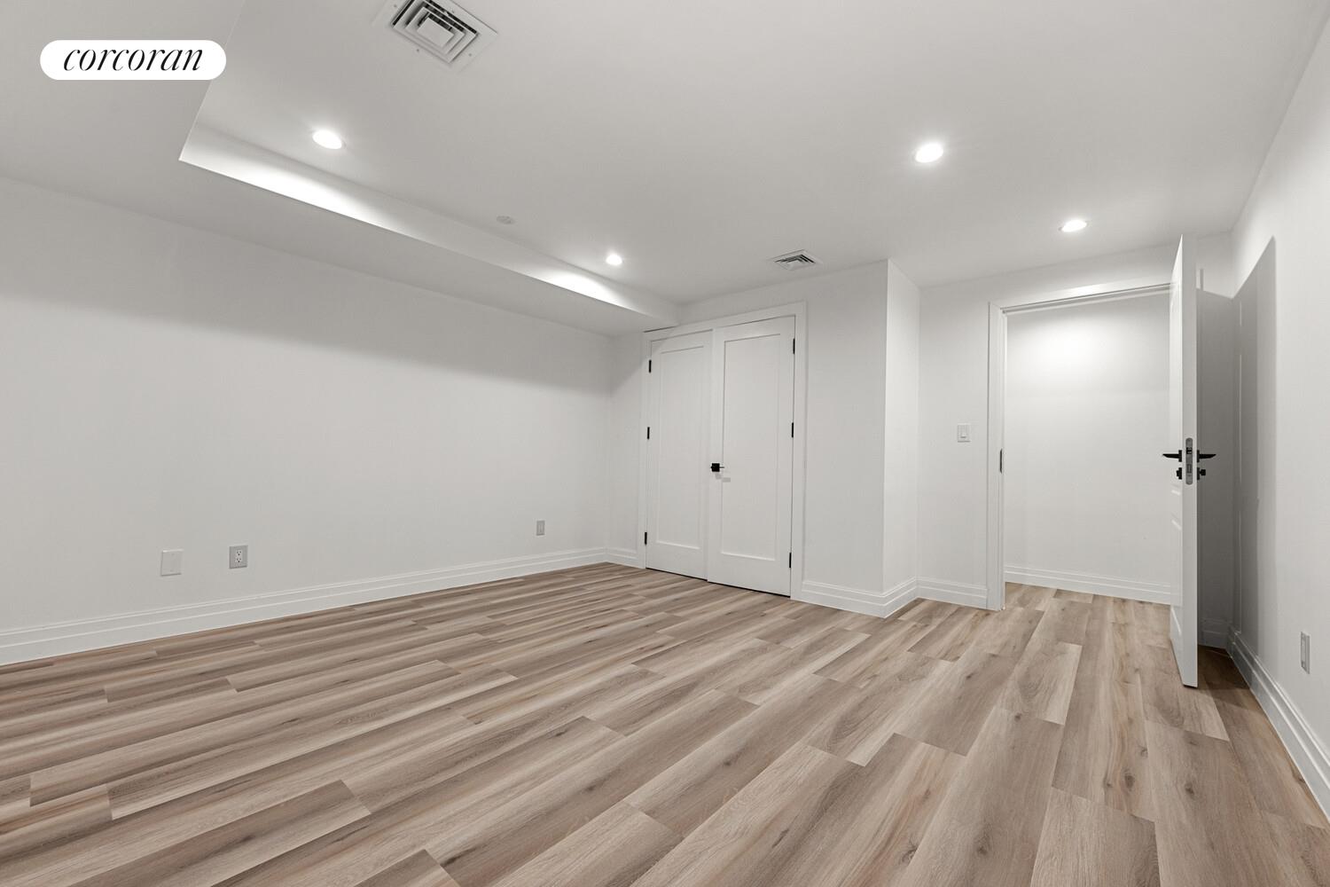 4 Angelas Place Bronx, NY 10026 - Photo 55 of 68