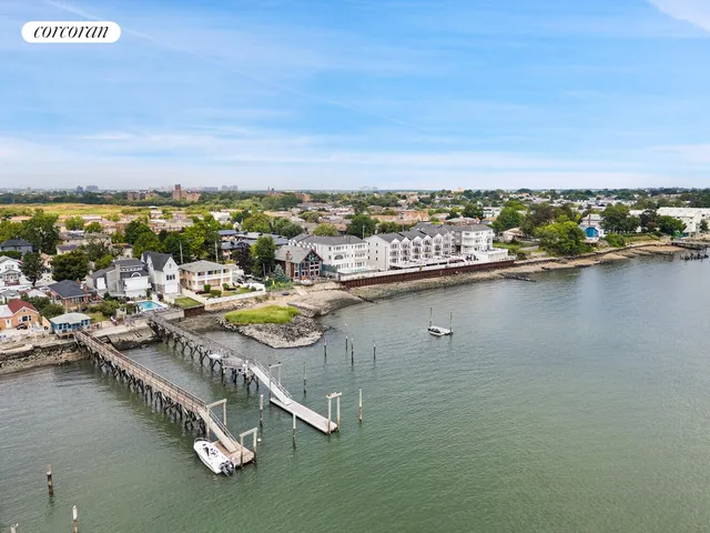 $1,899,000 | 4 Angelas Place | Throgs Neck