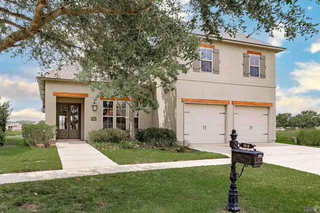 $415,000 | 3510 Spanish Trail, Zachary, LA 70791