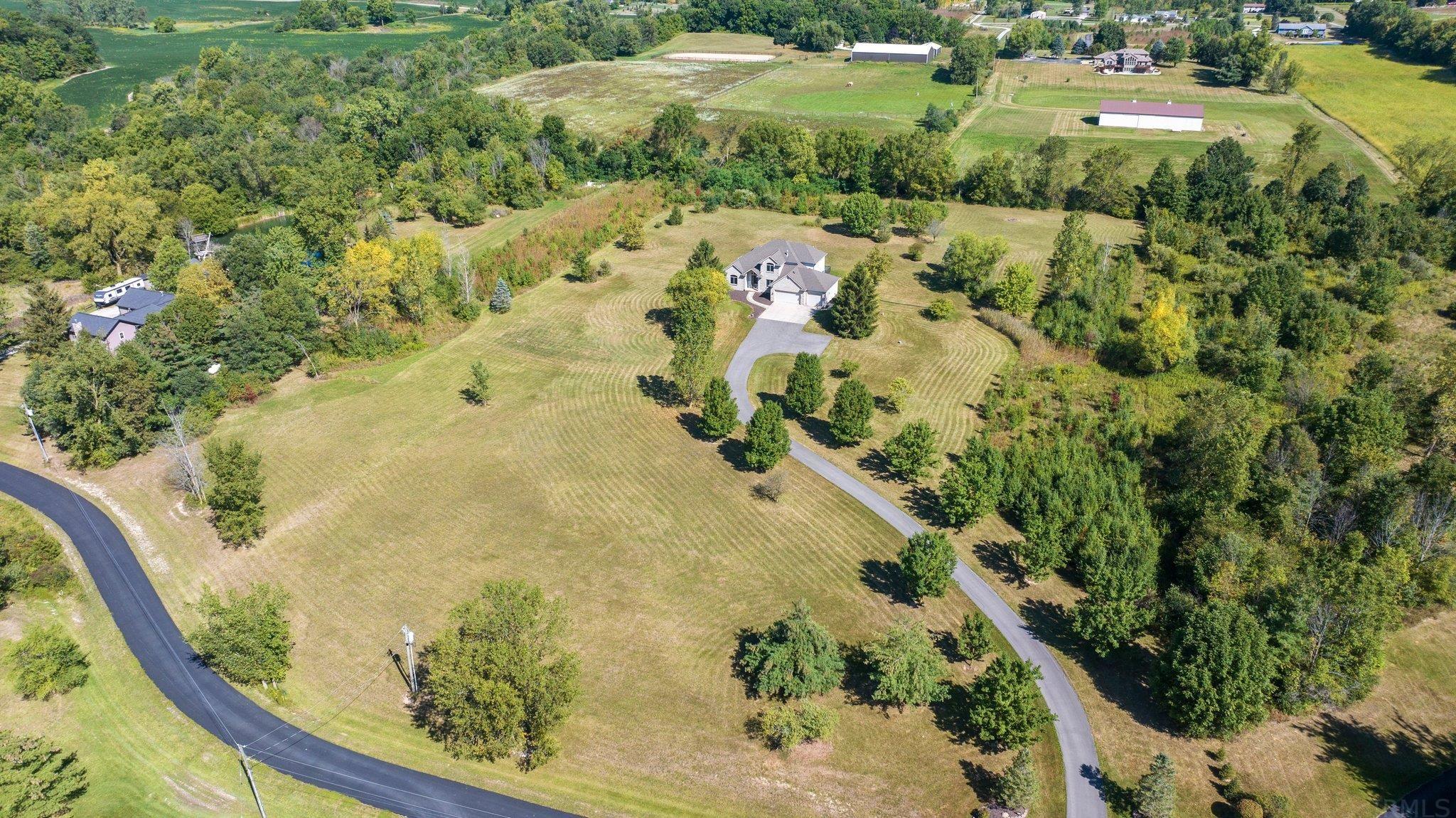 9317 Garman Road Leo, IN 46765 - Photo 8 of 36