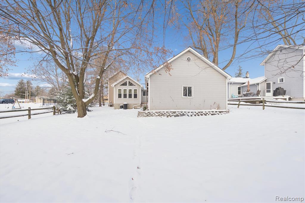 411 City Road Manchester, MI 48158 - Photo 16 of 22