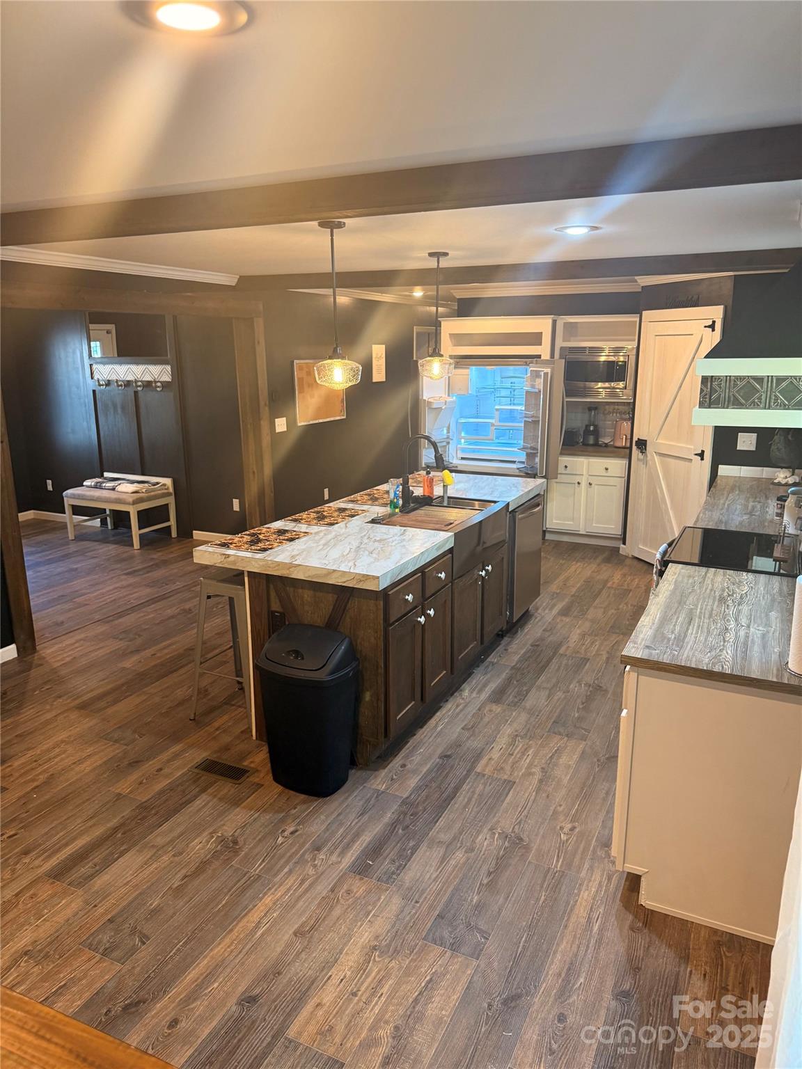 824 Dillsboro Road Sylva, NC 28779 - Photo 4 of 23