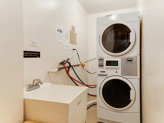 $224,999 | 7211 Wolf Road, Unit 301A, Indian Head Park, IL 60525