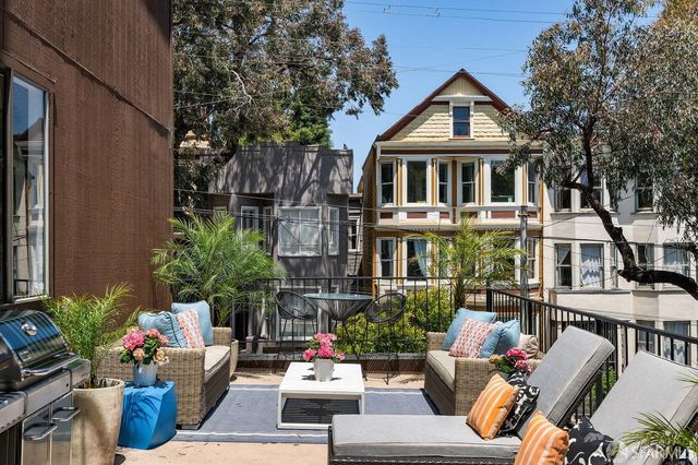 $995,000 | 650 Steiner Street, Unit 3, San Francisco, CA 94117