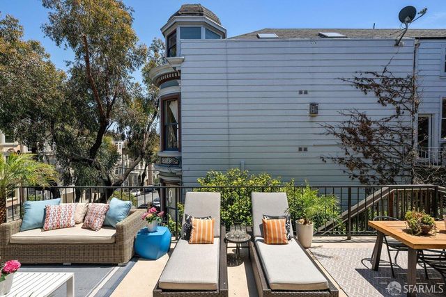 $995,000 | 650 Steiner Street, Unit 3, San Francisco, CA 94117