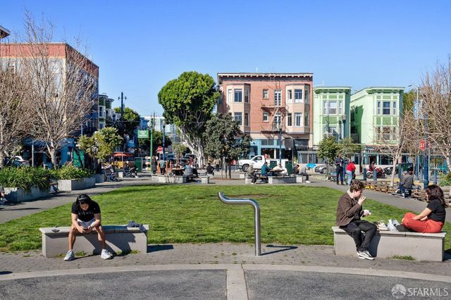 $995,000 | 650 Steiner Street, Unit 3, San Francisco, CA 94117