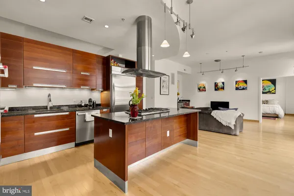 $1,069,000 | 1413 P Street Northwest, Unit 404, Washington, DC 20005