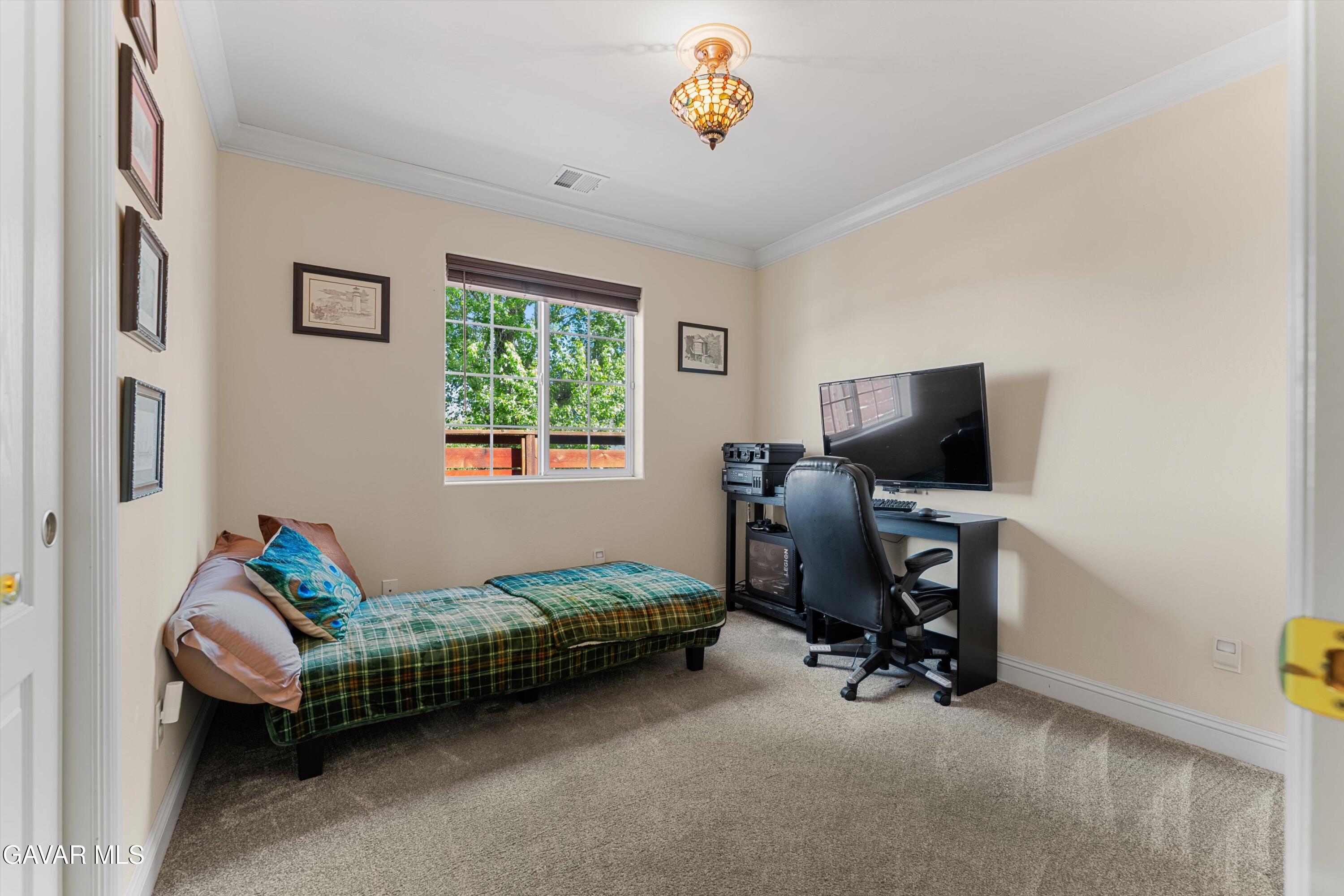 18250 Arosa Road Tehachapi, CA 93561 - Photo 22 of 71 a living room with furniture and a flat screen tv