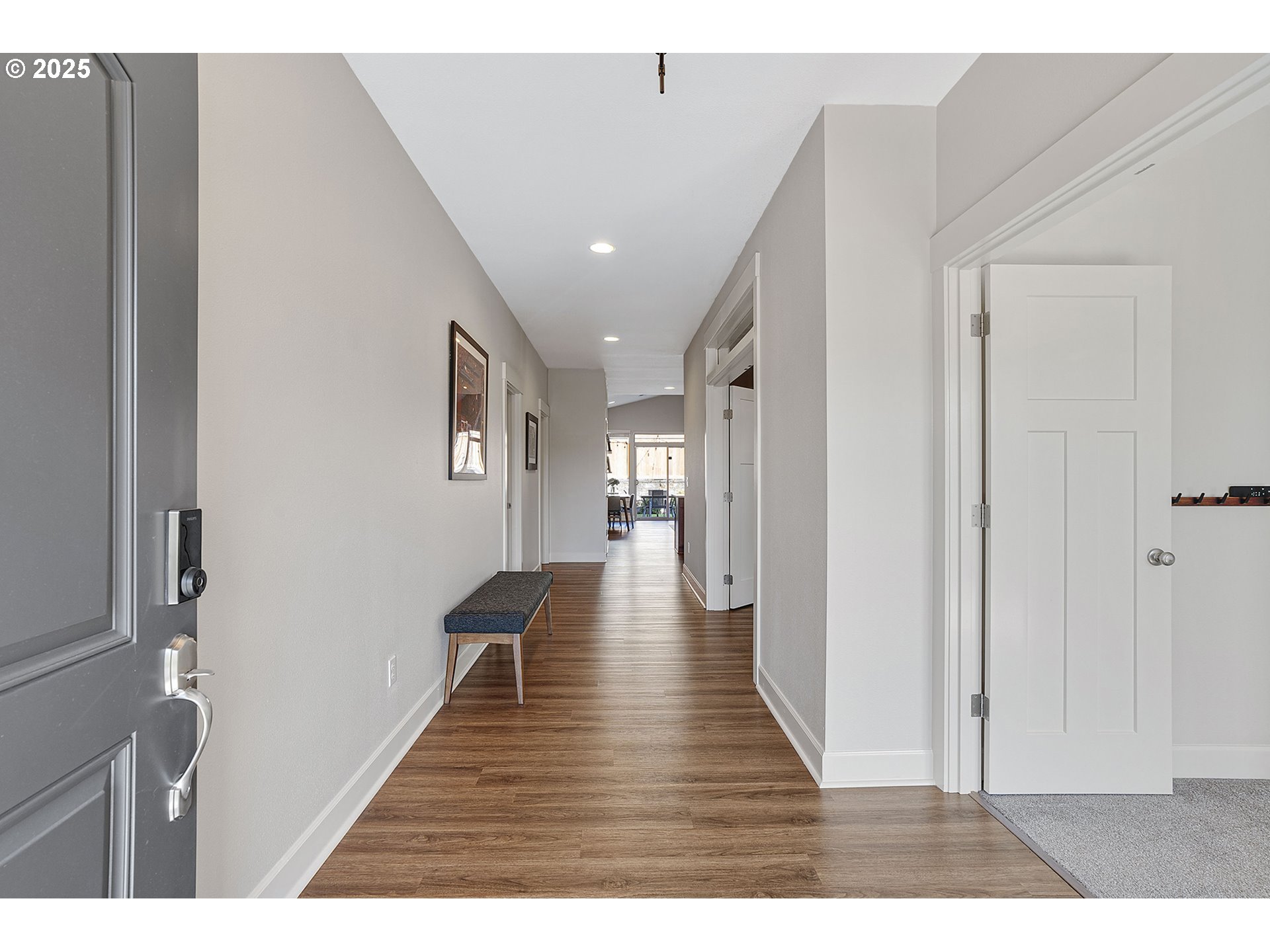 3571 Southwest 31st Street Gresham, OR 97080 - Photo 3 of 37 a view interior of the house