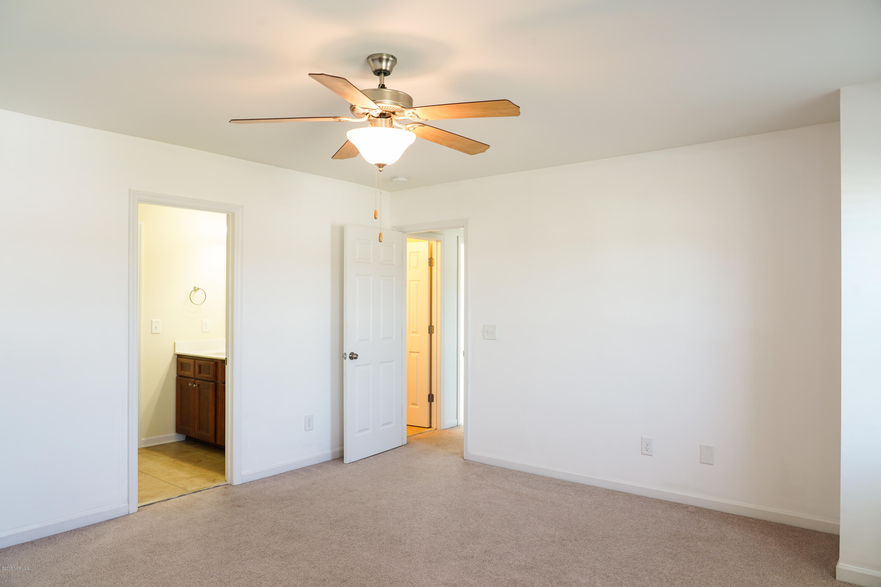 403 Ridgeway Lane Holly Ridge, NC 28445 - Photo 24 of 35 Master Bedroom
