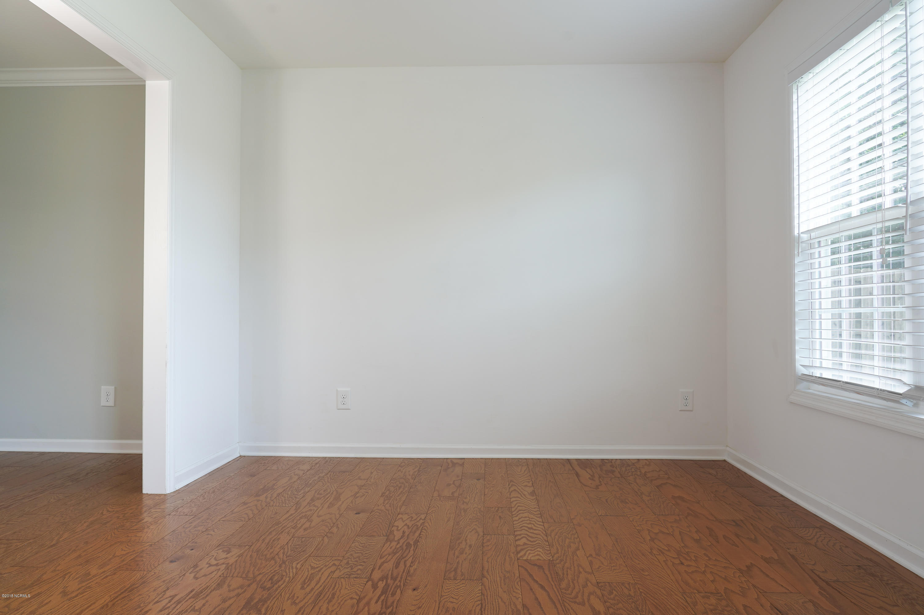 403 Ridgeway Lane Holly Ridge, NC 28445 - Photo 6 of 35 Dinnnig Room