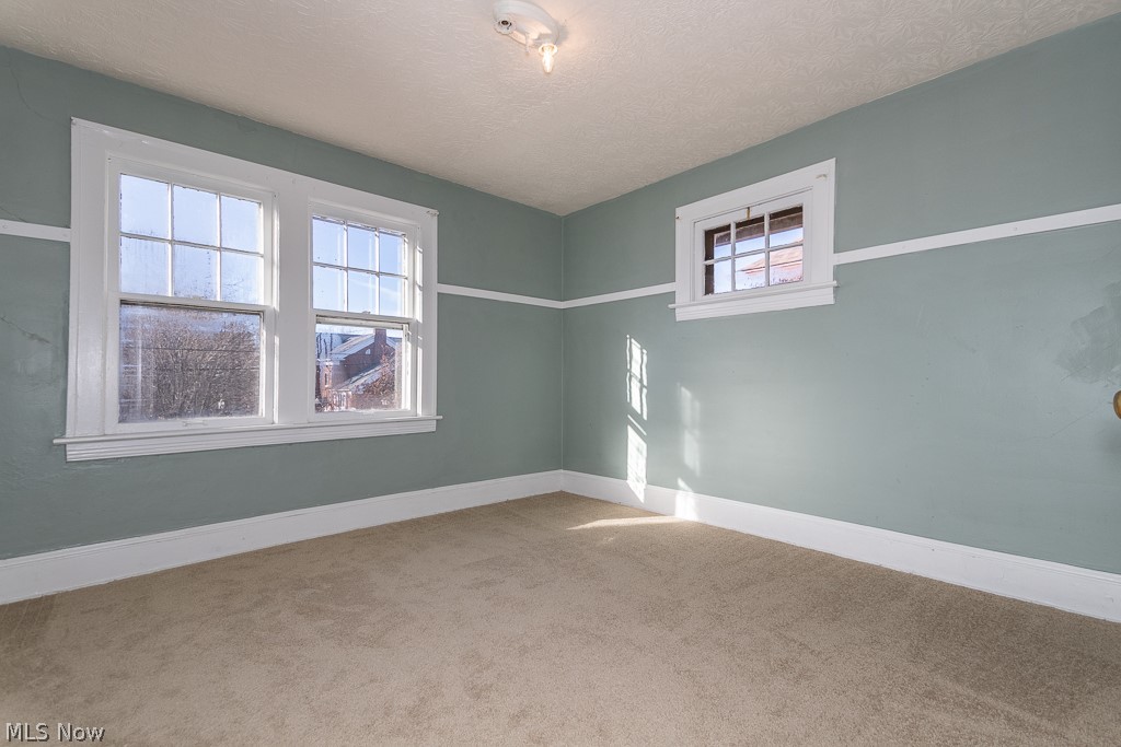 2427 South Taylor Road Cleveland, OH 44118 - Photo 26 of 35 Gallery Image 26