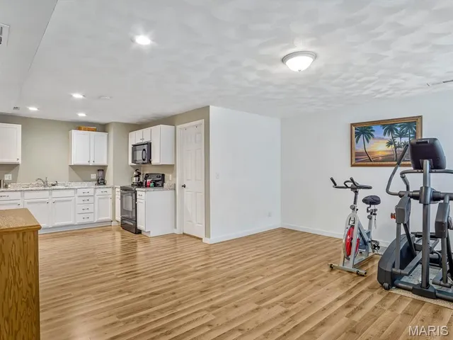 $325,000 | 928 Alecia Drive, Waterloo, IL 62298