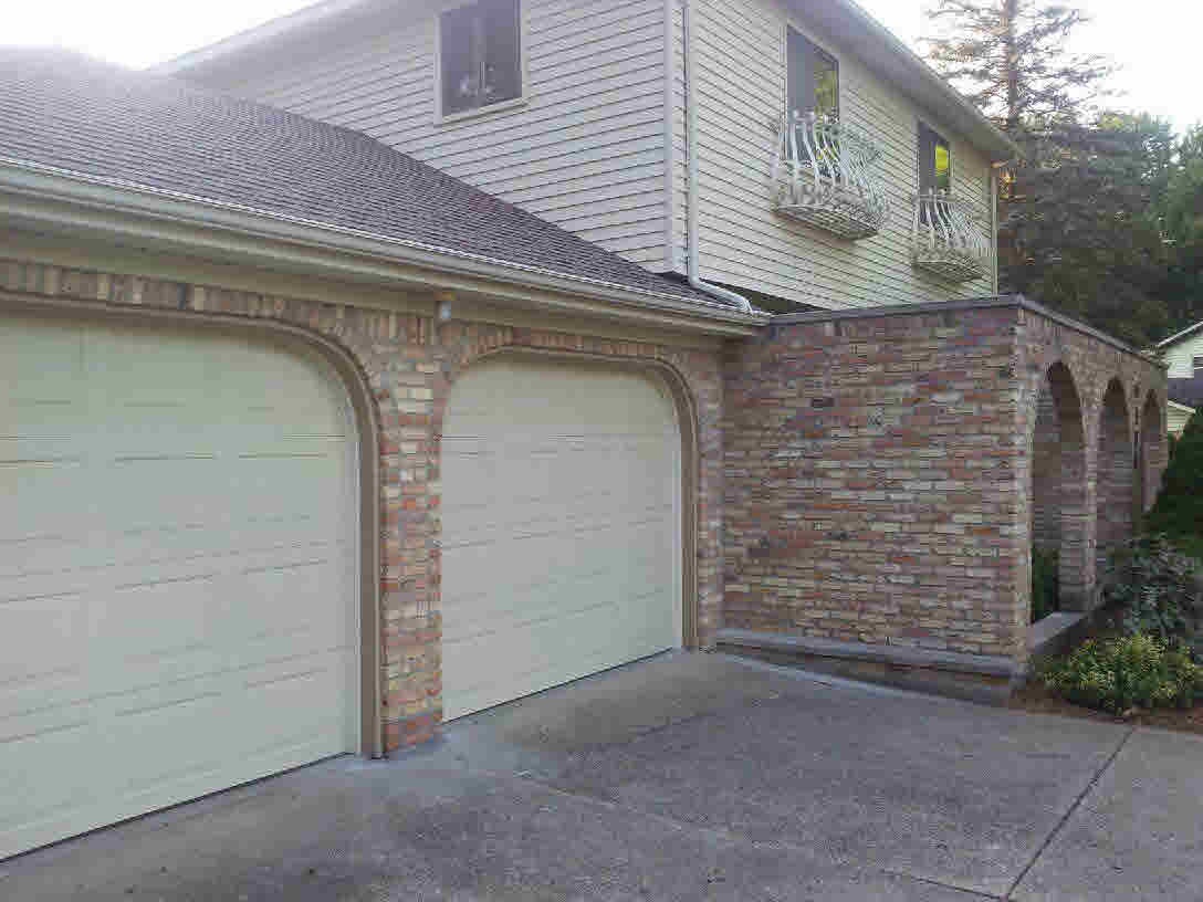 6176 Kings Shire Road Grand Blanc, MI 48439 - Photo 24 of 27 21320886-23.JPG