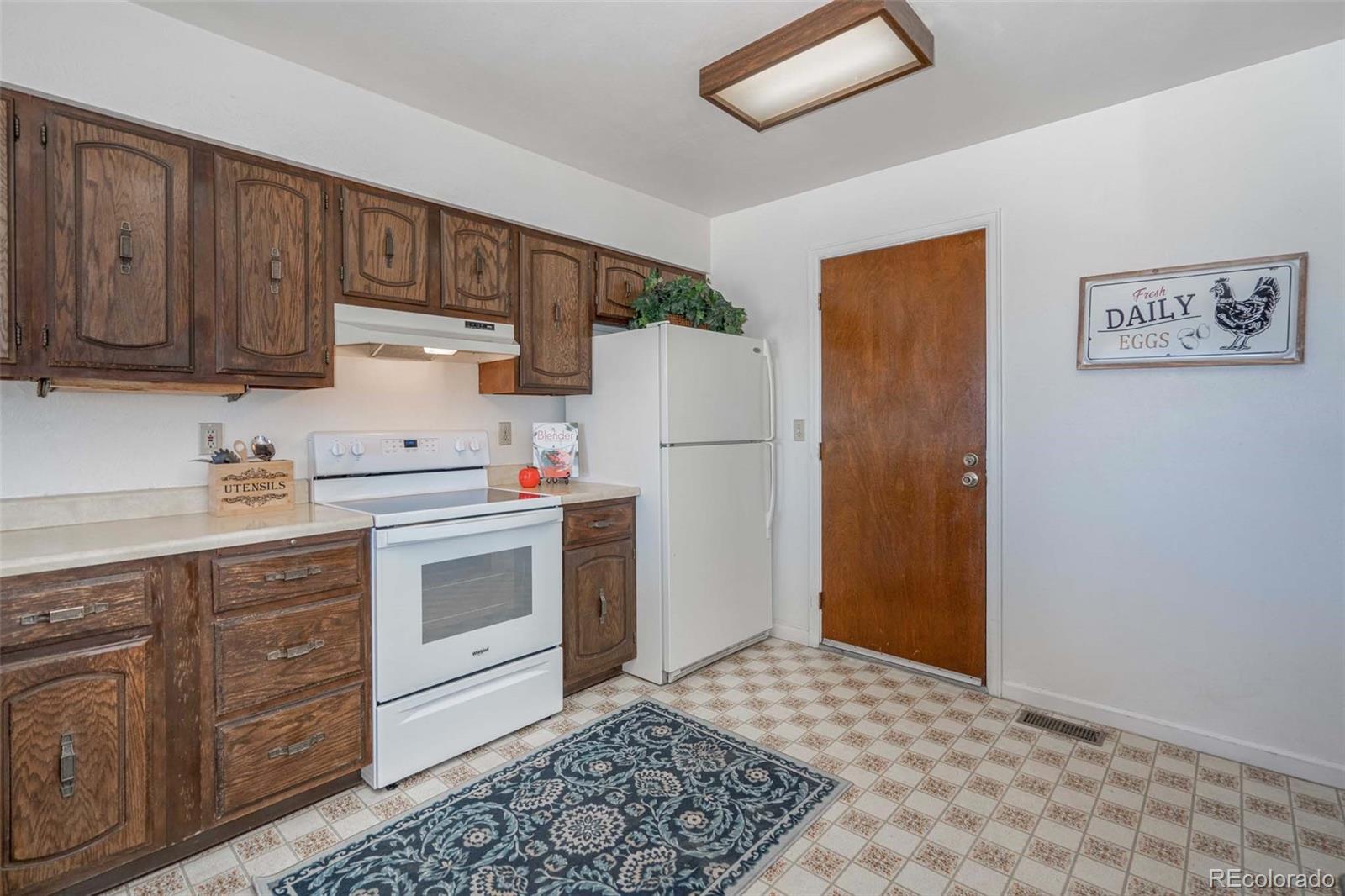10315 Spring Creek Road Parker, CO 80138 - Photo 13 of 38 Gallery Image 13