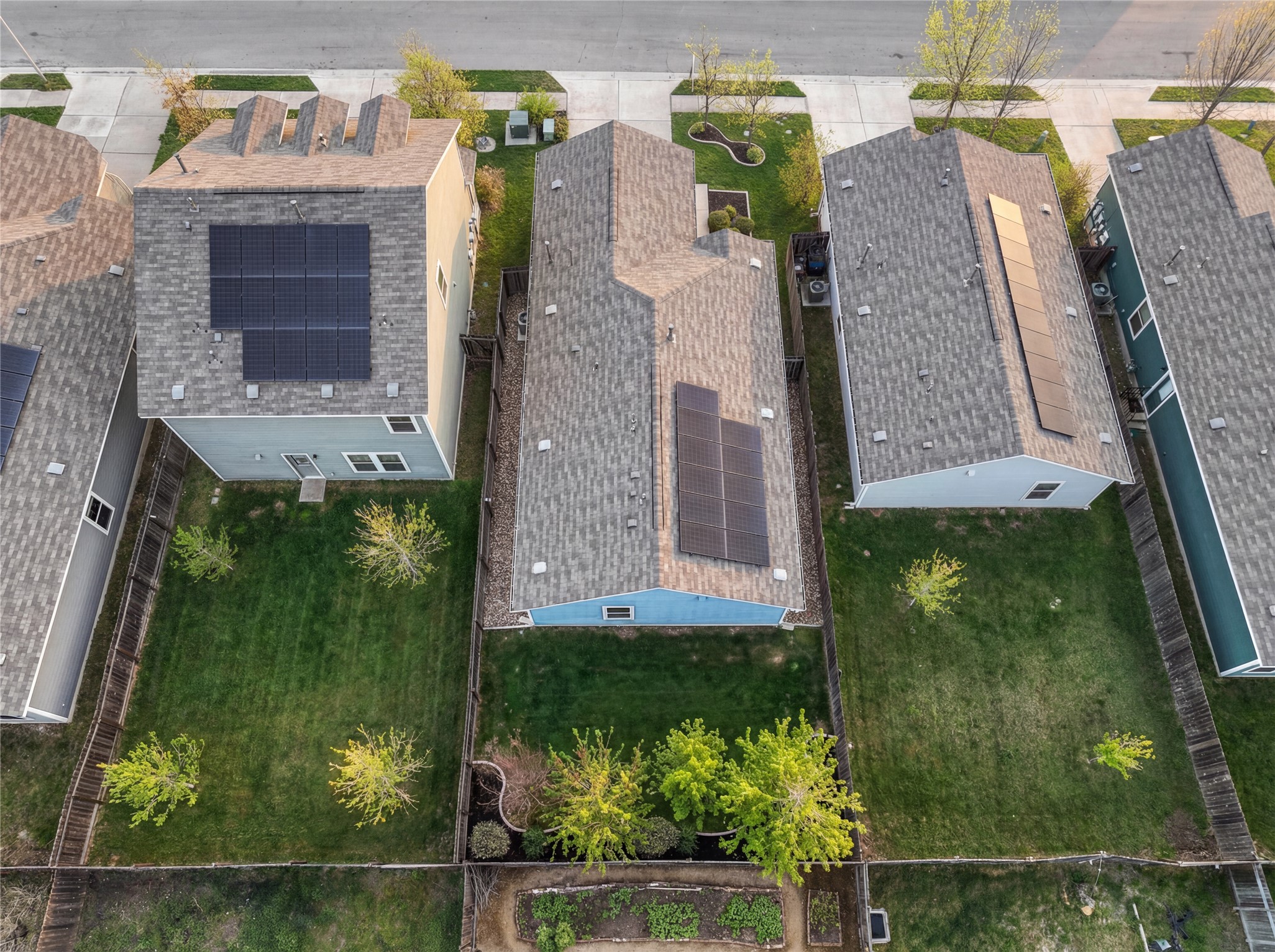 7101 Spirit Hill Road Austin, TX 78744 - Photo 32 of 40