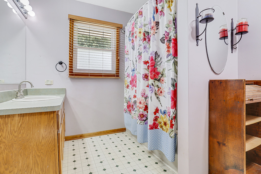 2702 Ruth Fitzgerald Drive Plainfield, IL 60586 - Photo 11 of 19 Gallery Image 11