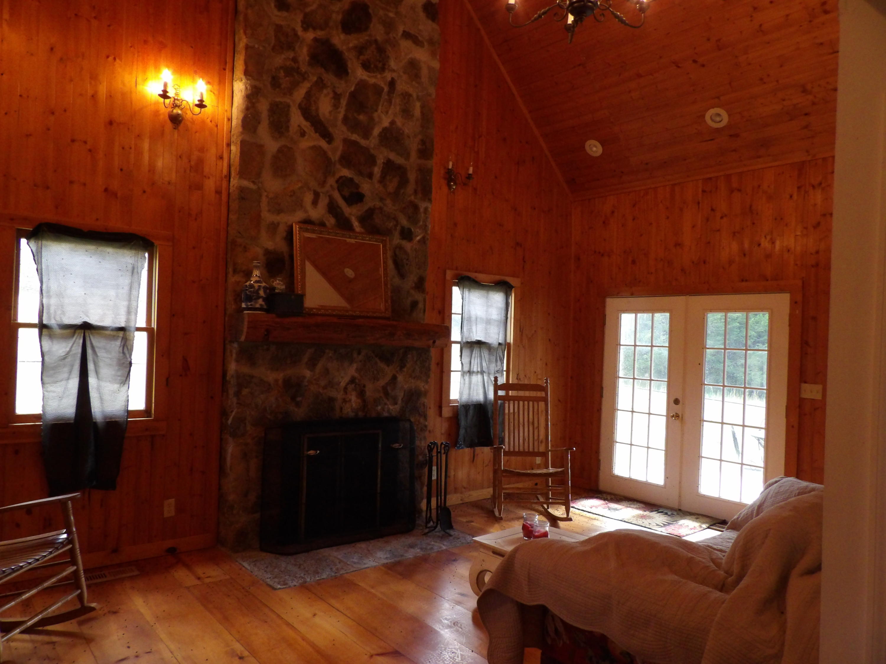 10100 East Valley Road, Unit UPPR EAST Pikeville, TN 37367 - Photo 12 of 68 100_1566