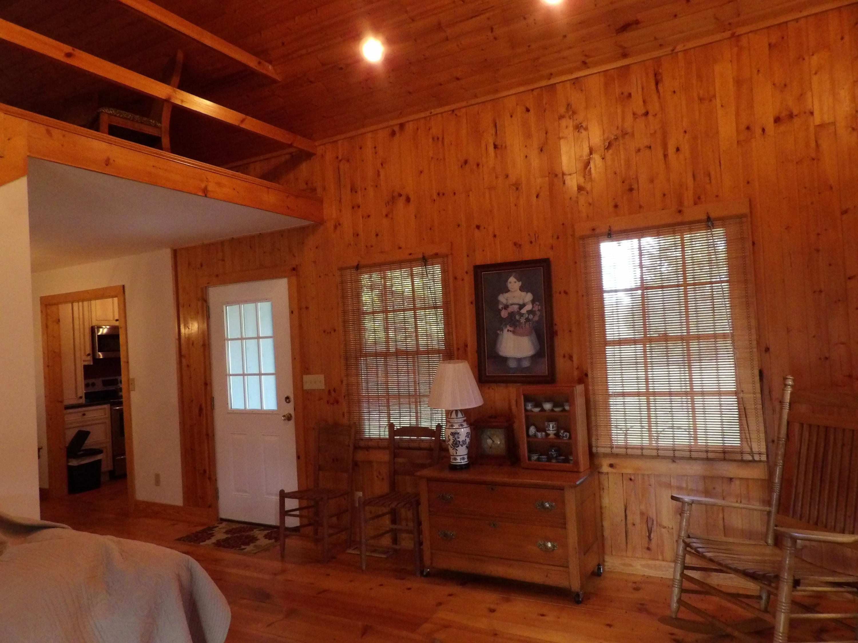 10100 East Valley Road, Unit UPPR EAST Pikeville, TN 37367 - Photo 18 of 68 100_1581
