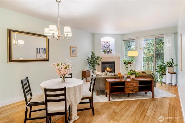 $365,000 | 12712 Admiralty Way, Unit E203, Everett, WA 98204