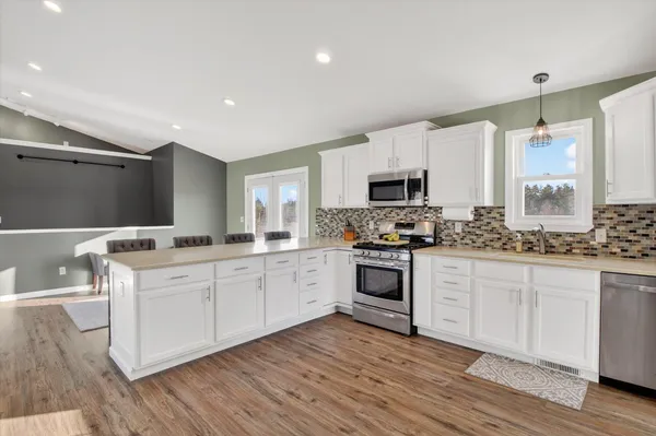 $390,000 | 22234 220th Avenue, Paris, MI 49338