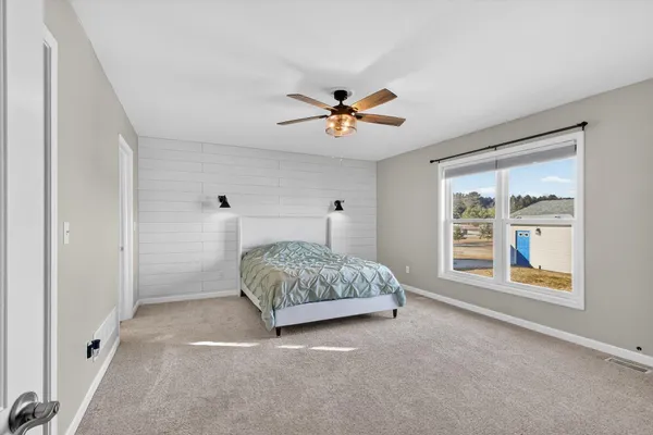 $390,000 | 22234 220th Avenue, Paris, MI 49338