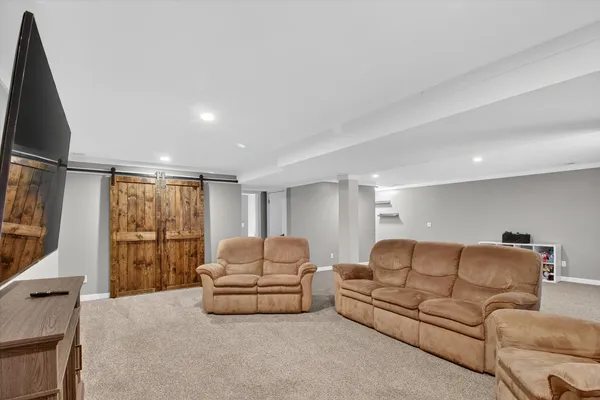 $390,000 | 22234 220th Avenue, Paris, MI 49338