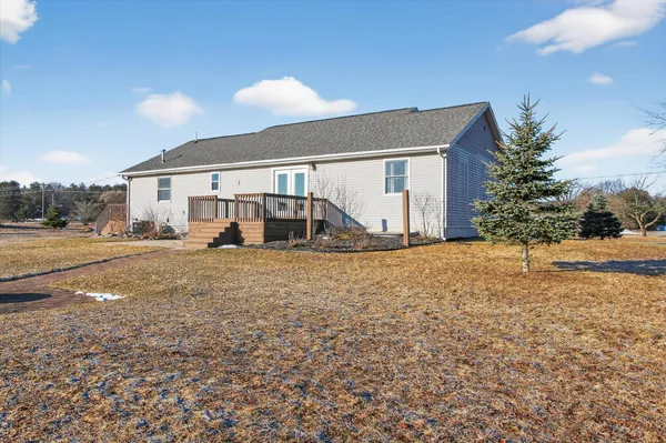 $390,000 | 22234 220th Avenue, Paris, MI 49338