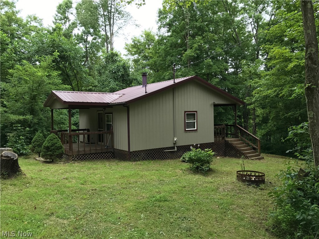 285 Groah Road Stockport, OH 43787 - Photo 2 of 25