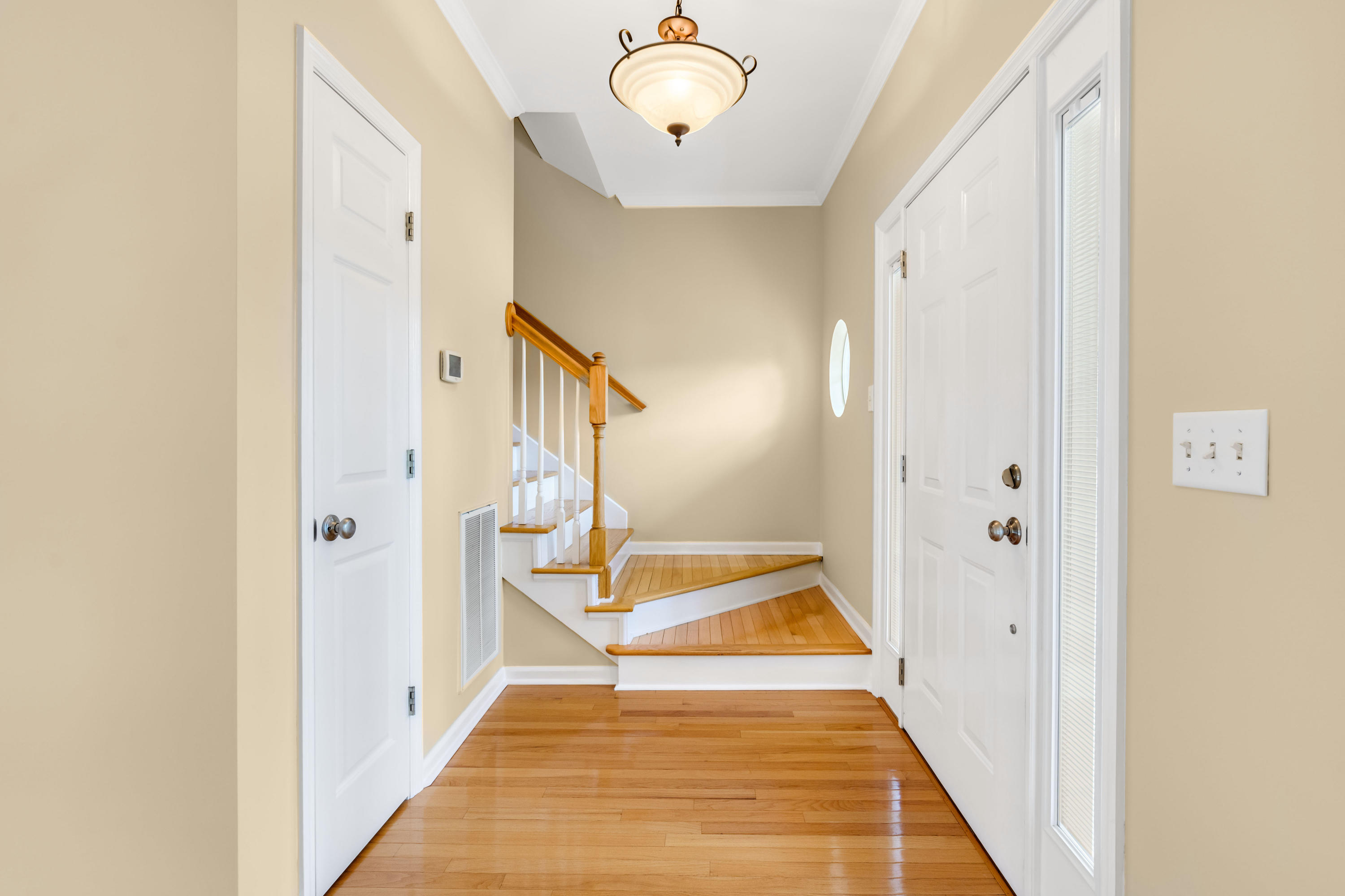 1398 Royston Road Mount Pleasant, SC 29464 - Photo 4 of 21 Entrance