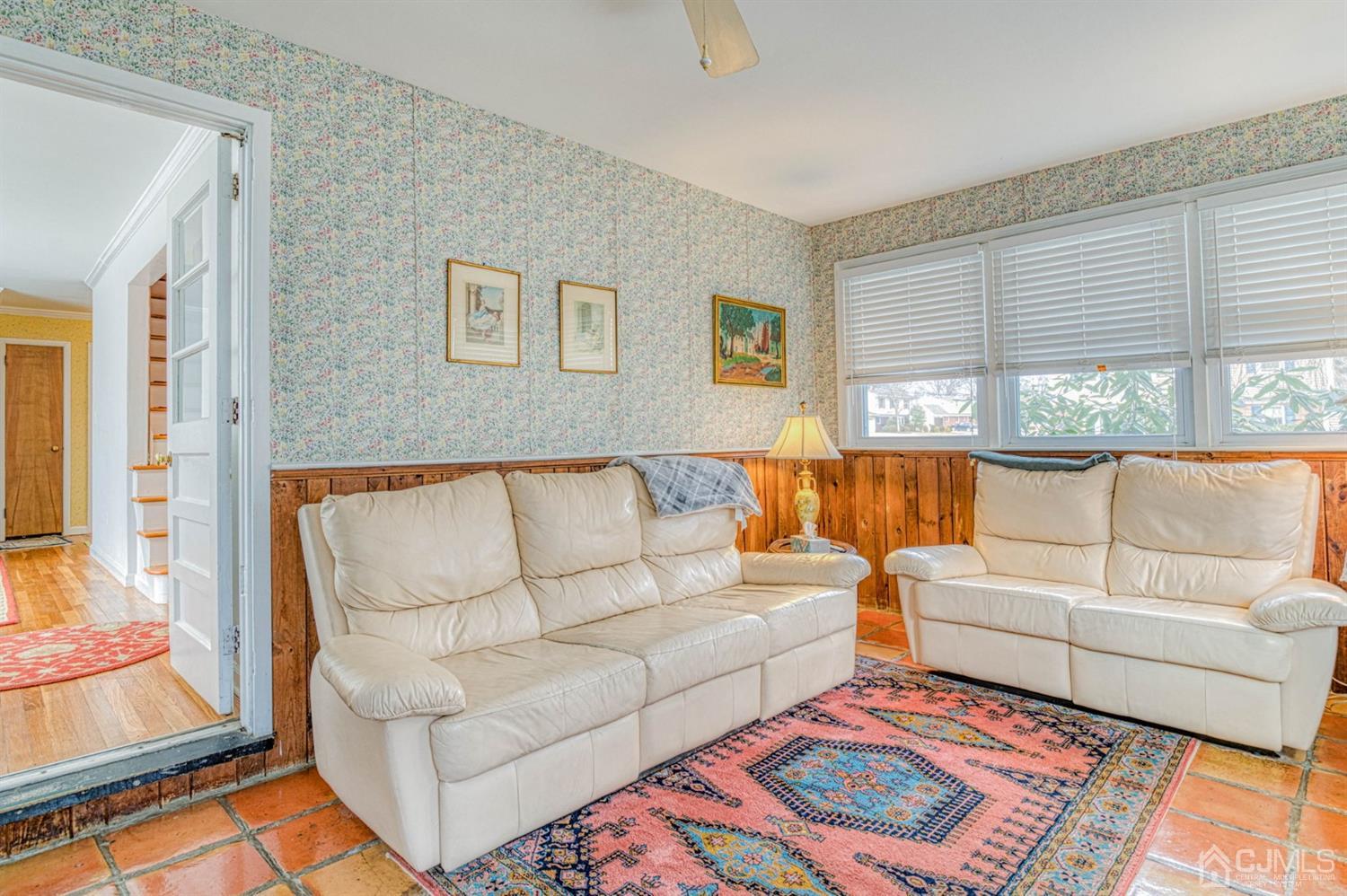 276 Garner Road North Brunswick, NJ 08902 - Photo 14 of 30 Gallery Image 14