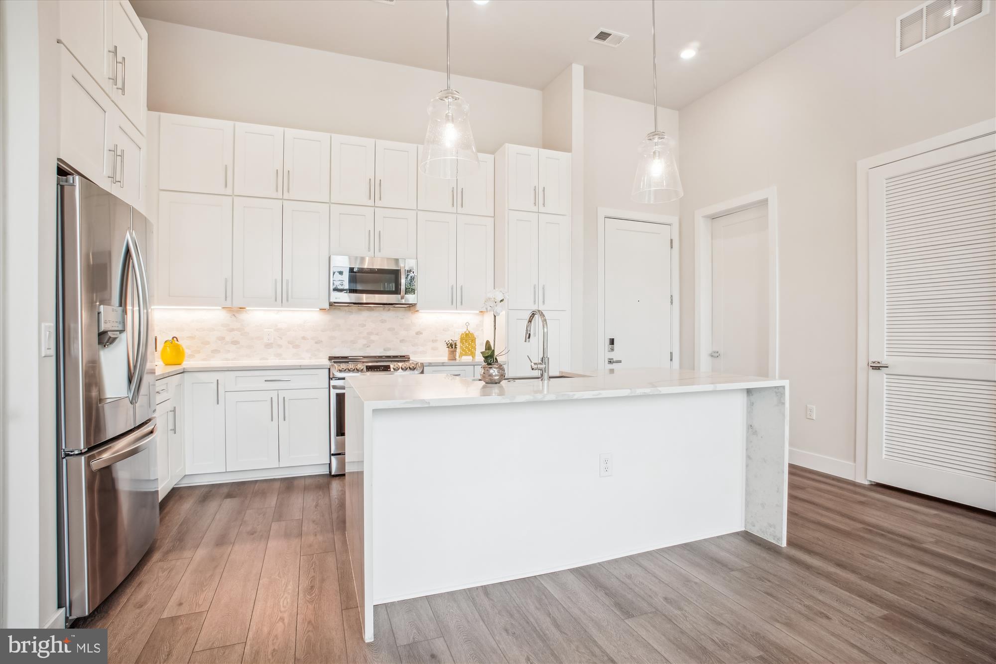 1761 Old Meadow Road, Unit 106 McLean, VA 22102 - Photo 4 of 37