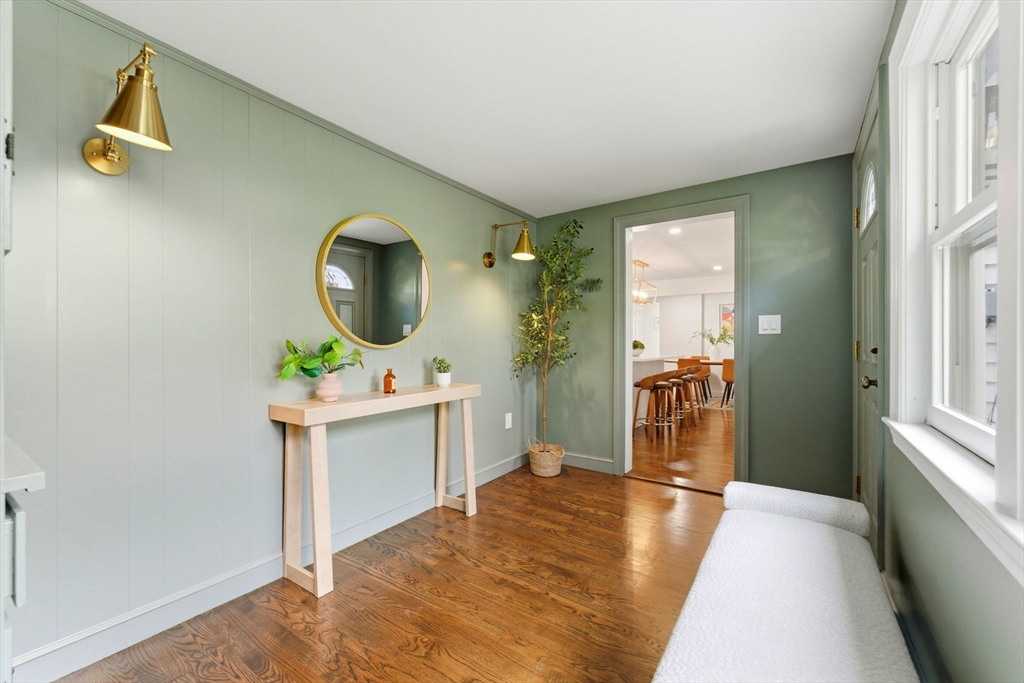 8 Colonial Road Milford, MA 01757 - Photo 18 of 28 Gallery Image 18