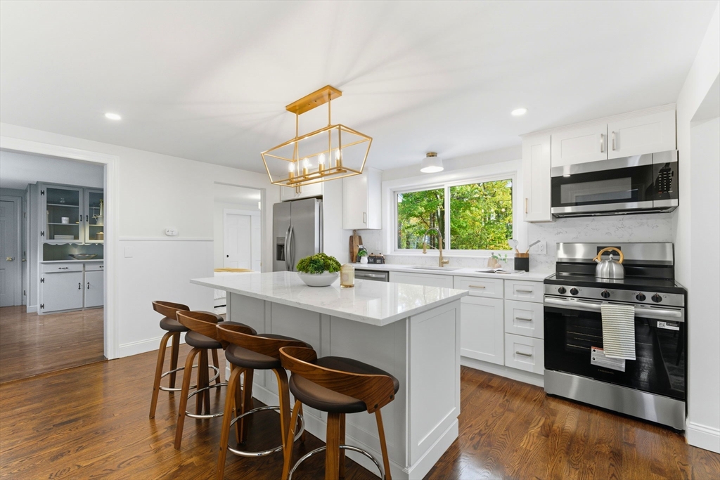 8 Colonial Road Milford, MA 01757 - Photo 3 of 28 Gallery Image 3