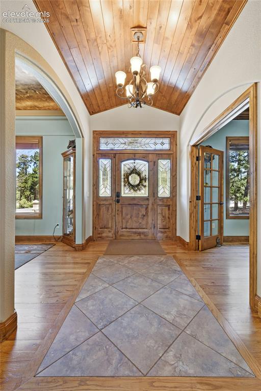 18090 Bakers Farm Road Colorado Springs, CO 80908 - Photo 3 of 46