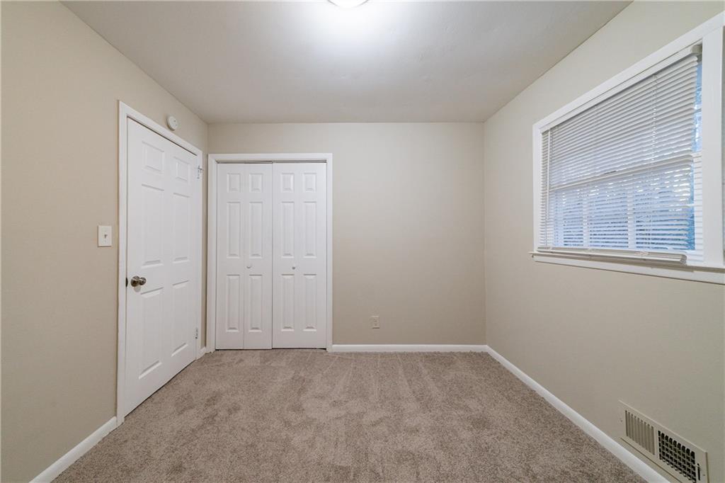 3401 Tulip Drive Decatur, GA 30032 - Photo 11 of 32