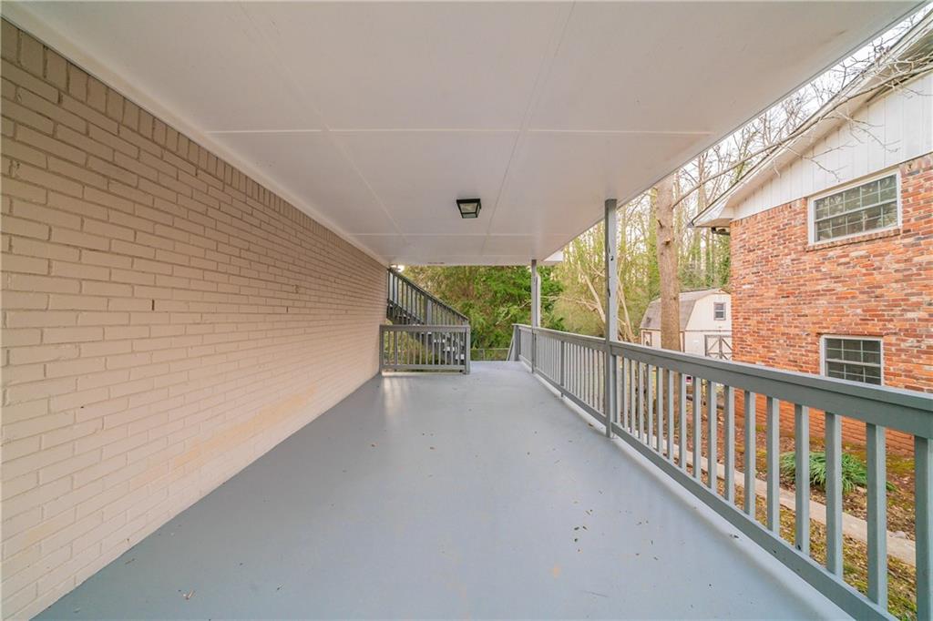 3401 Tulip Drive Decatur, GA 30032 - Photo 3 of 32