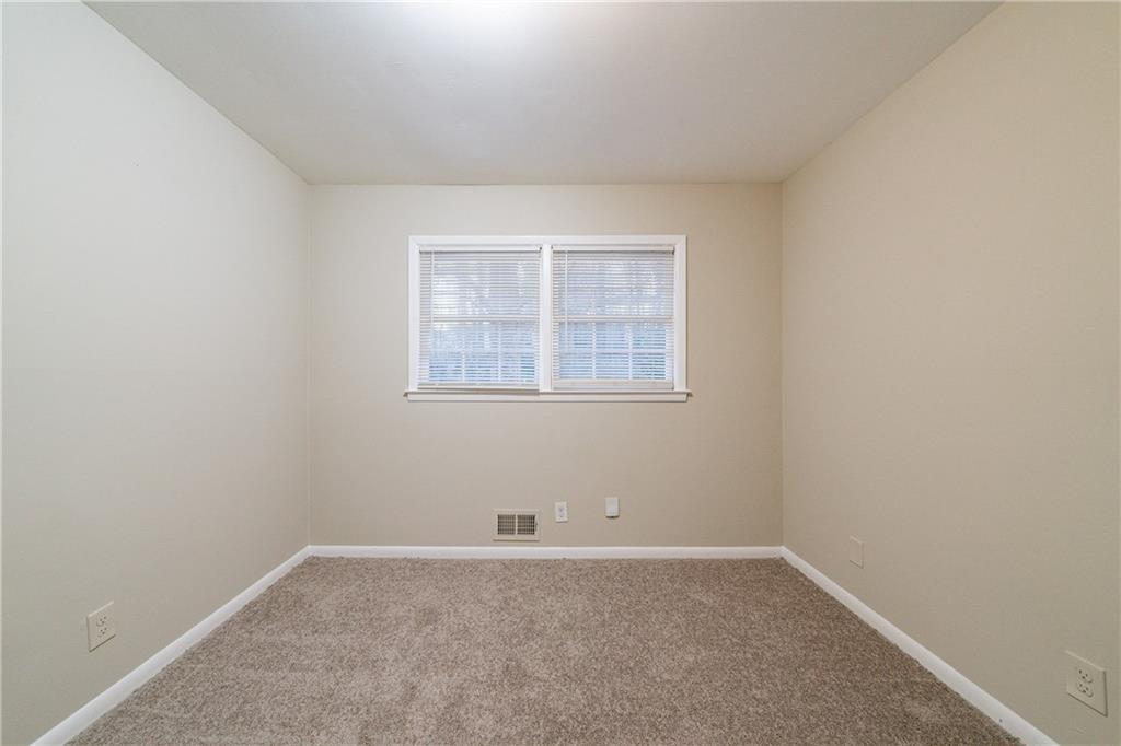 3401 Tulip Drive Decatur, GA 30032 - Photo 10 of 32